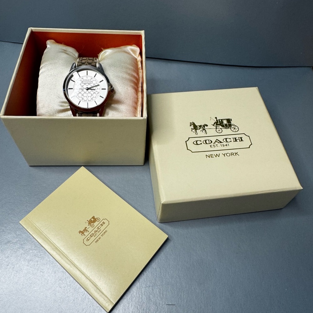 Coach Beige Women's Watch - Picture 3 of 7